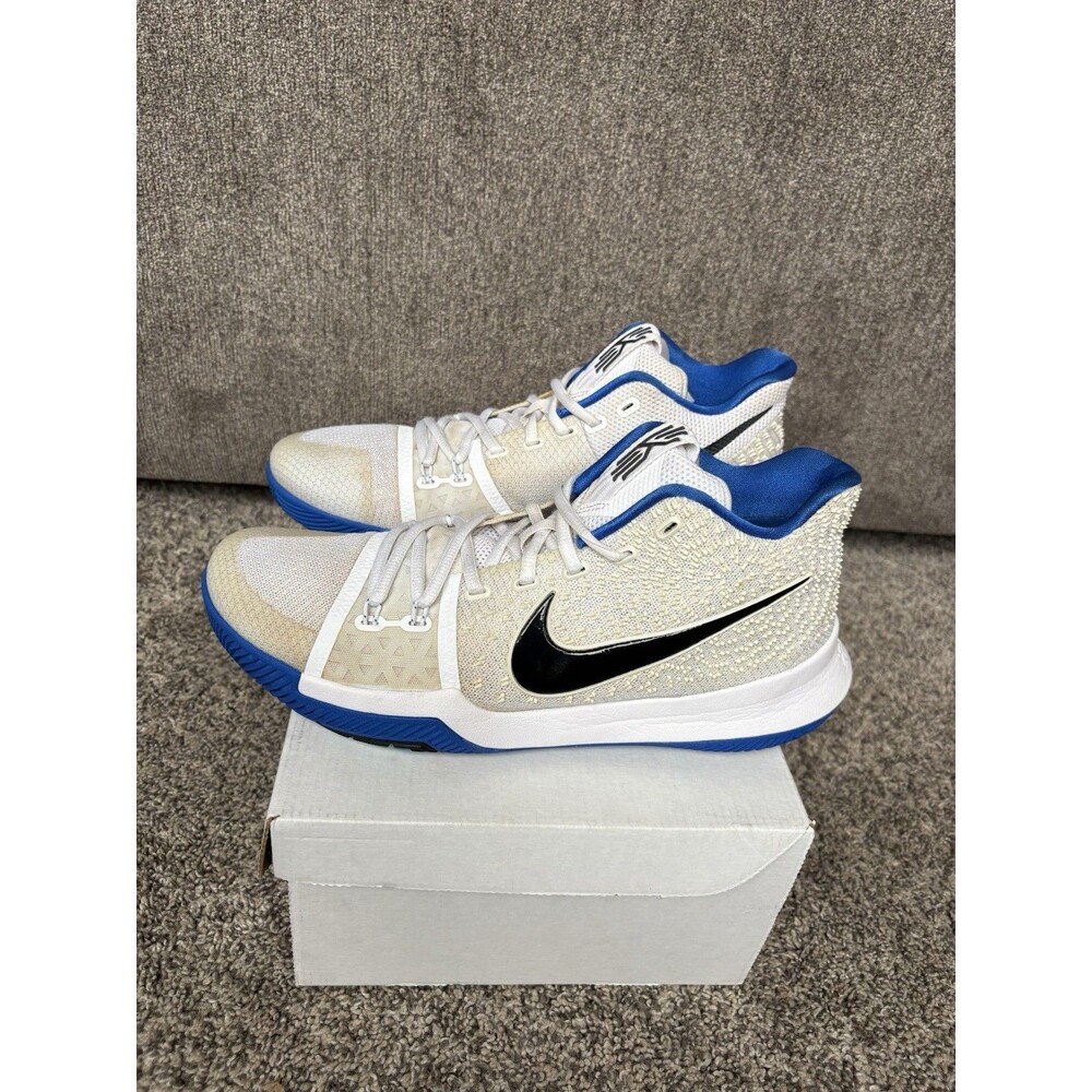 Nike Kyrie 3 Duke Size 10.5 Men's